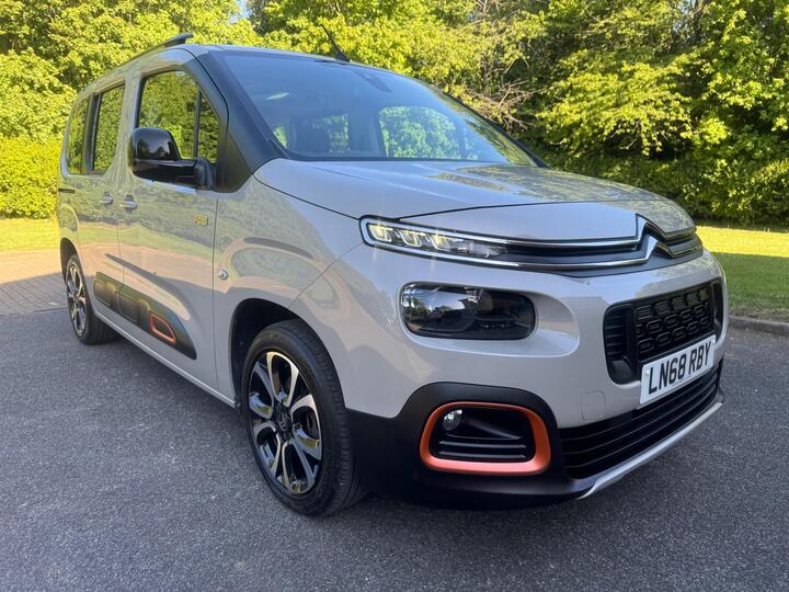 Citroen Berlingo 1.5 BlueHDi Flair M MPV Euro 6 5dr Citroen Berlingo 1.5 BlueHDi Flair M MPV Euro 6 5dr