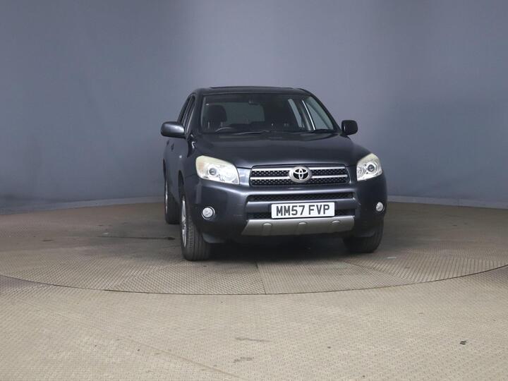 Toyota RAV4 2.0 XT-R 4WD 5dr