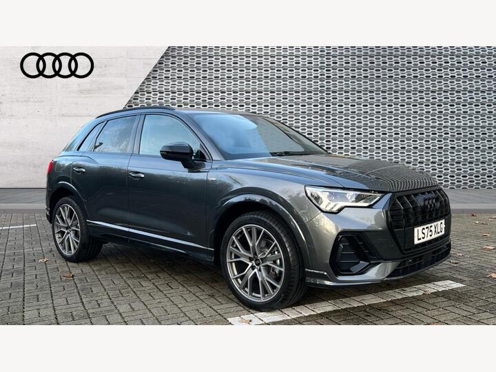 Audi Q3 1.5 TFSI CoD 35 Black Edition S Tronic Euro 6 (s/s) 5dr