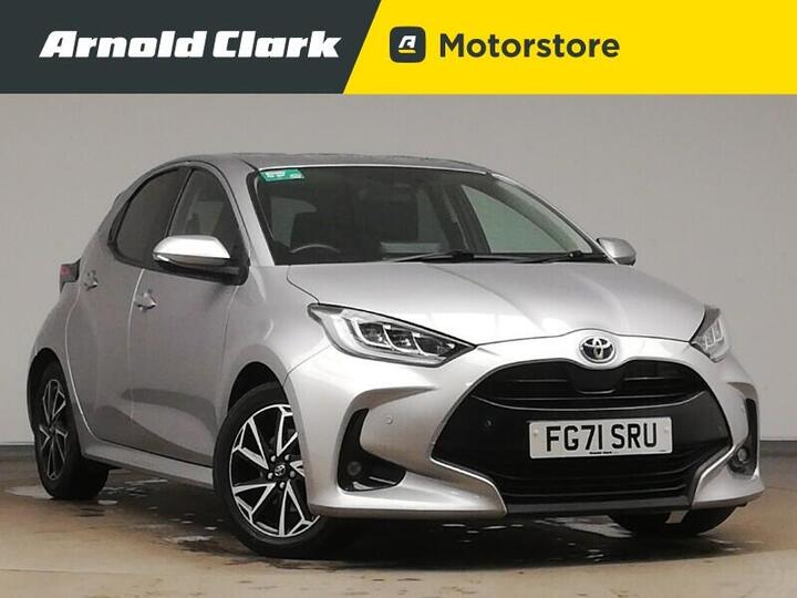 Toyota Yaris 1.5 VVT-h Design E-CVT Euro 6 (s/s) 5dr Toyota Yaris 1.5 VVT-h Design E-CVT Euro 6 (s/s) 5dr