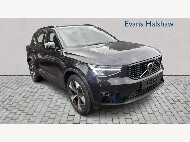 Volvo Xc40 2.0 B3 MHEV Plus Dark DCT Auto Euro 6 (s/s) 5dr