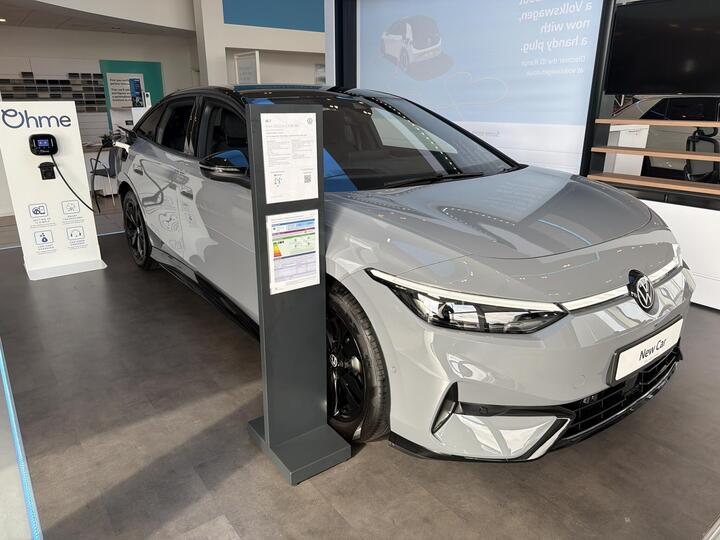 Volkswagen ID.7 Pro 77kWh Match Plus Fastback Auto 5dr