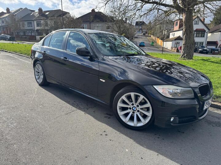 BMW 3 Series 2.0 320d SE Business Edition Steptronic Euro 5 4dr