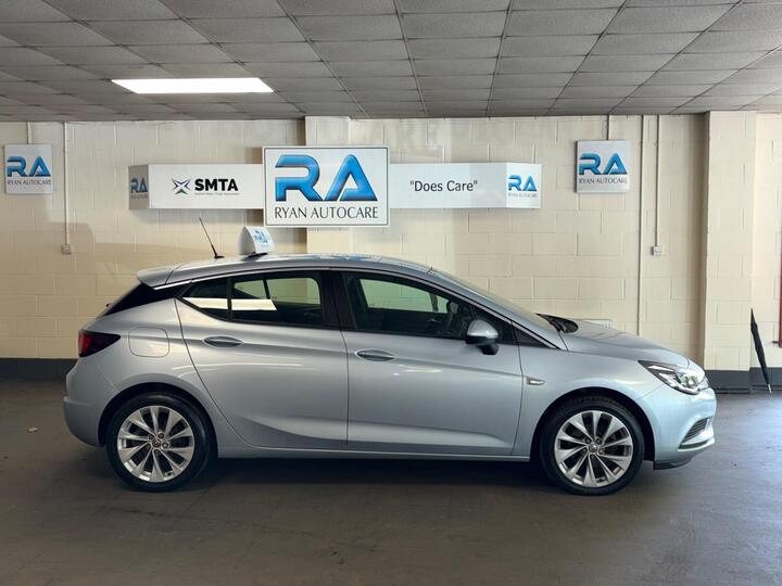 Vauxhall Astra 1.4i Design Euro 6 5dr