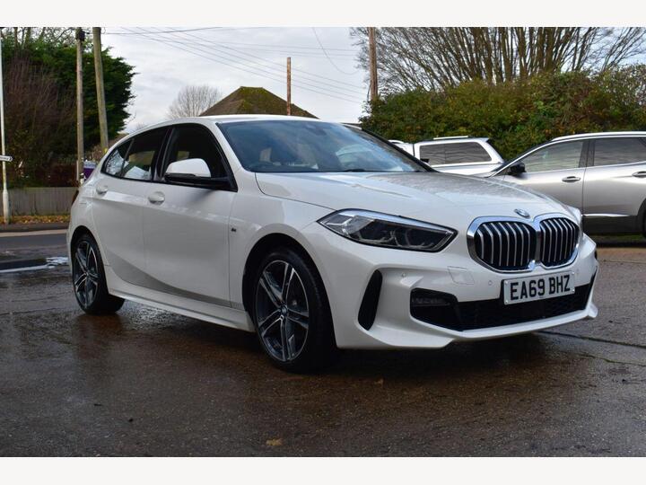 BMW 1 SERIES 1.5 116d M Sport Euro 6 (s/s) 5dr BMW 1 SERIES 1.5 116d M Sport Euro 6 (s/s) 5dr