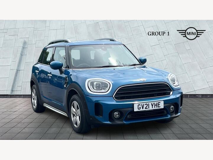 MINI Countryman 1.5 Cooper Classic Euro 6 (s/s) 5dr MINI Countryman 1.5 Cooper Classic Euro 6 (s/s) 5dr