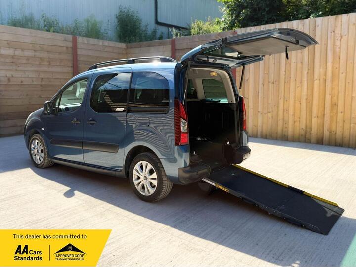 Citroen BERLINGO MULTISPACE 1.6 HDi XTR Multispace MPV Euro 5 5dr
