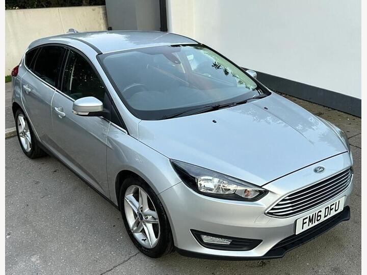 Ford Focus 1.0T EcoBoost Zetec Euro 6 (s/s) 5dr