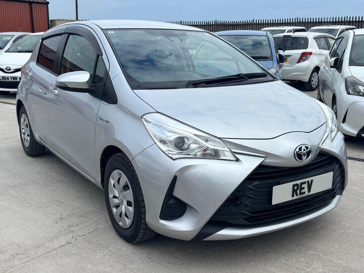 Toyota Yaris 1.5 VVT-h Icon E-CVT Euro 6 5dr