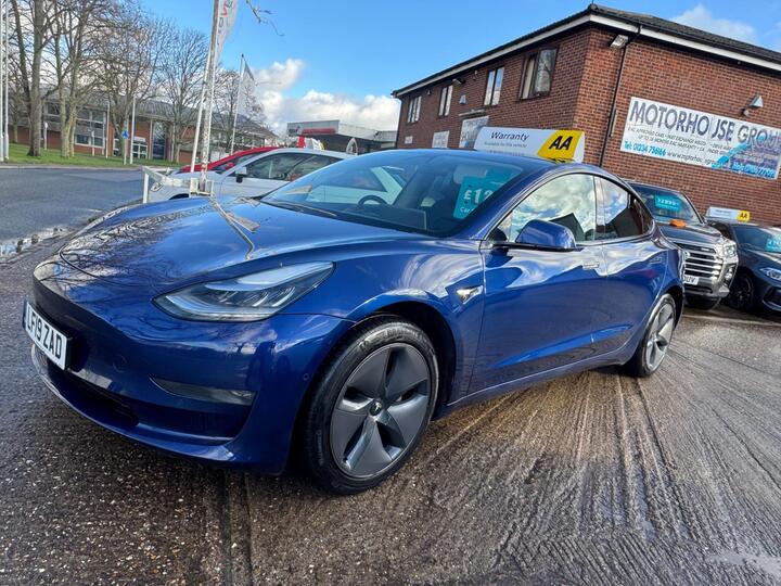 Tesla Model 3 (Dual Motor) Long Range Auto 4WDE 4dr