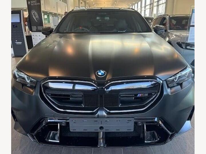 BMW M5 4.4 22.1kWh Touring Steptronic XDrive Euro 6 (s/s) 5dr