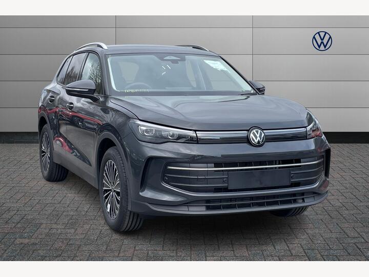Volkswagen Tiguan 1.5 ETSI MHEV Match DSG Euro 6 (s/s) 5dr