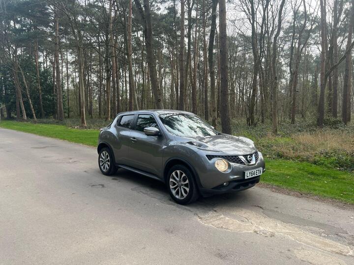 Nissan Juke 1.6 Tekna XTRON Euro 5 5dr Nissan Juke 1.6 Tekna XTRON Euro 5 5dr