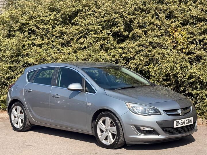 Vauxhall Astra 1.6 16v SRi Euro 5 5dr