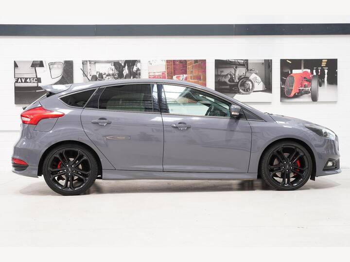 Ford Focus 2.0 TDCi ST-3 Euro 6 (s/s) 5dr