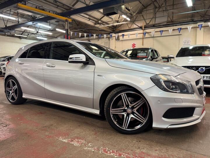 Mercedes-Benz A Class 2.0 A250 AMG Sport 7G-DCT Euro 6 (s/s) 5dr