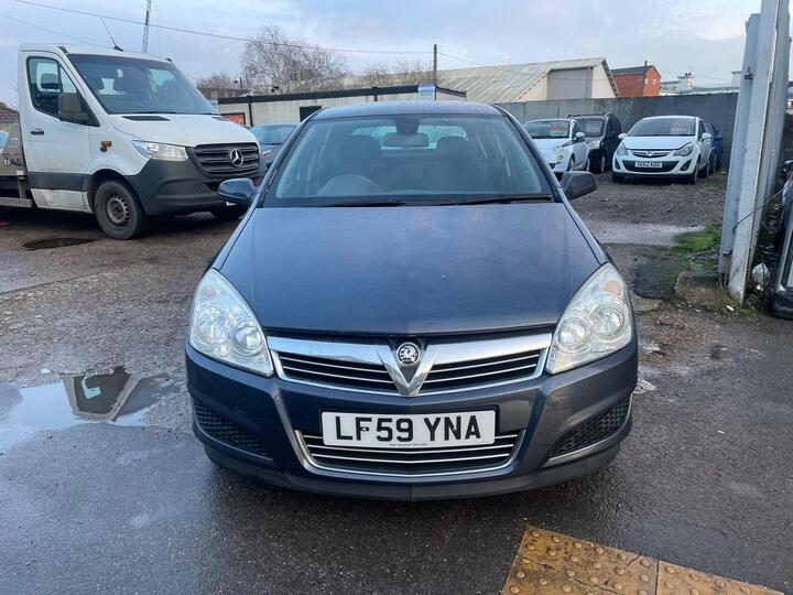 Vauxhall Astra 1.4i 16v Active 5dr