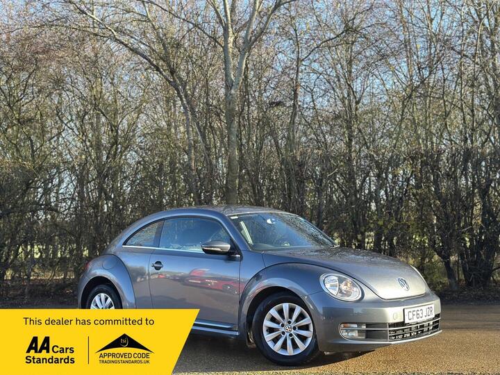 Volkswagen Beetle 1.6 TDI BlueMotion Tech Design Euro 5 (s/s) 3dr Volkswagen Beetle 1.6 TDI BlueMotion Tech Design Euro 5 (s/s) 3dr