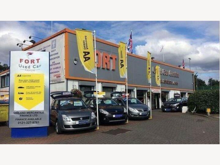 Citroen DS3 1.6 E-HDi Airdream DStyle Plus Euro 5 (s/s) 3dr Citroen DS3 1.6 E-HDi Airdream DStyle Plus Euro 5 (s/s) 3dr