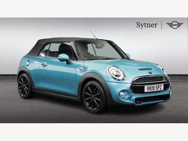 MINI Convertible 2.0 Cooper S Classic Steptronic Euro 6 (s/s) 2dr
