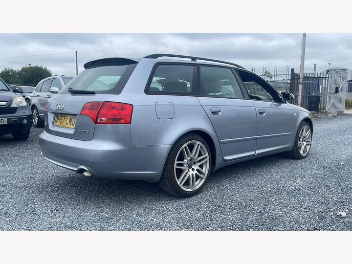 Audi A4 Avant 2.0 TDI S Line Special Edition 5dr