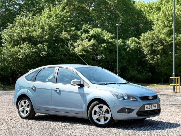 Ford Focus 1.6 Zetec 5dr