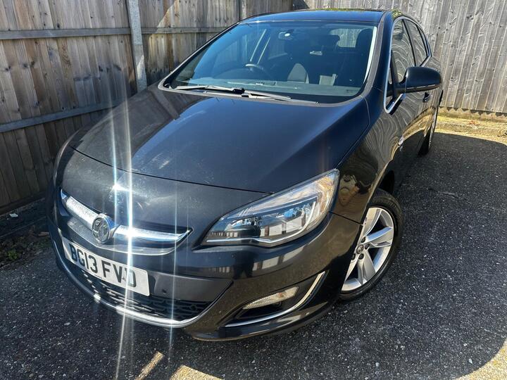 Vauxhall Astra 1.4 16v SRi Euro 5 5dr