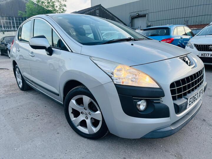 Peugeot 3008 1.6 E-HDi Active EGC Euro 5 (s/s) 5dr Peugeot 3008 1.6 E-HDi Active EGC Euro 5 (s/s) 5dr