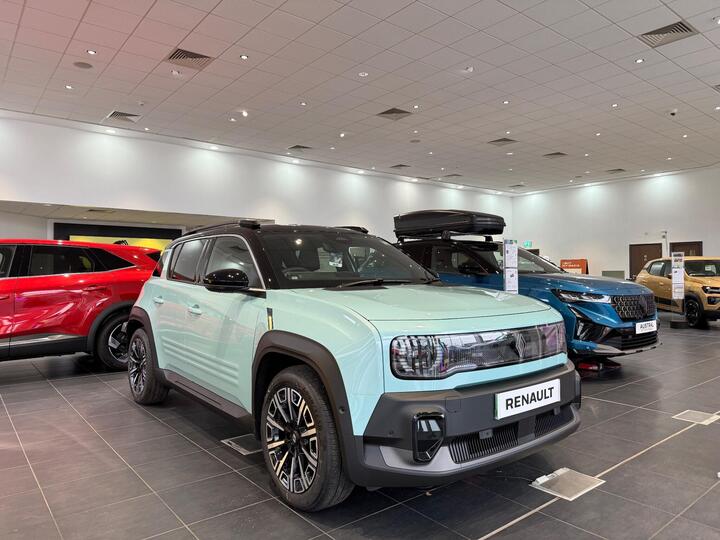 Renault 4 E-Tech Electric Comfort Range 52kWh Iconic Auto 5dr