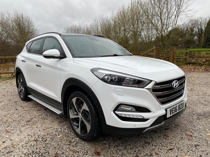 Hyundai TUCSON 2.0 CRDi Blue Drive Premium SE Euro 6 (s/s) 5dr