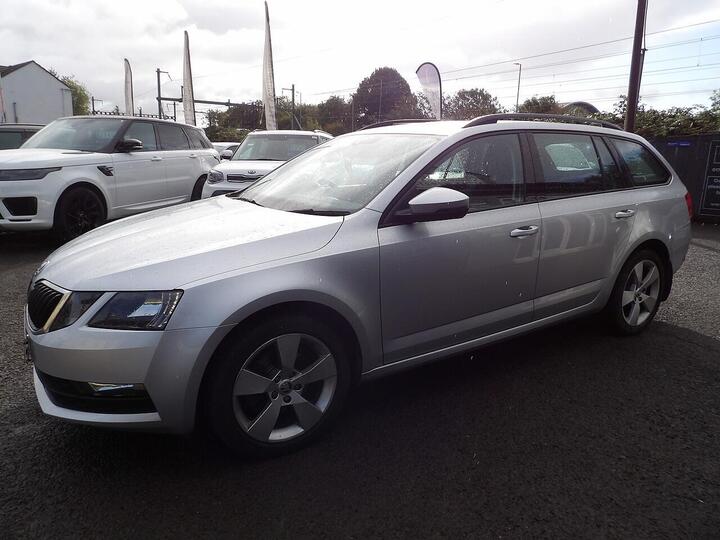 Skoda Octavia 1.5 TSI ACT SE Drive DSG Euro 6 (s/s) 5dr
