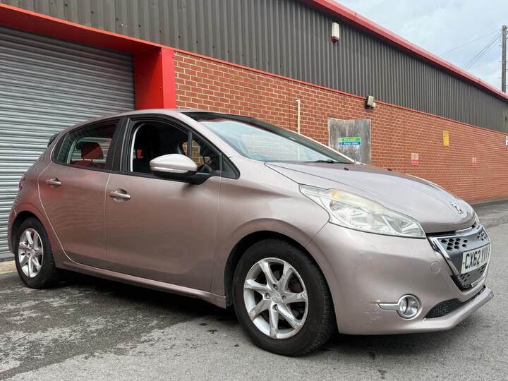 Peugeot 208 1.4 E-HDi Active EGC Euro 5 (s/s) 5dr