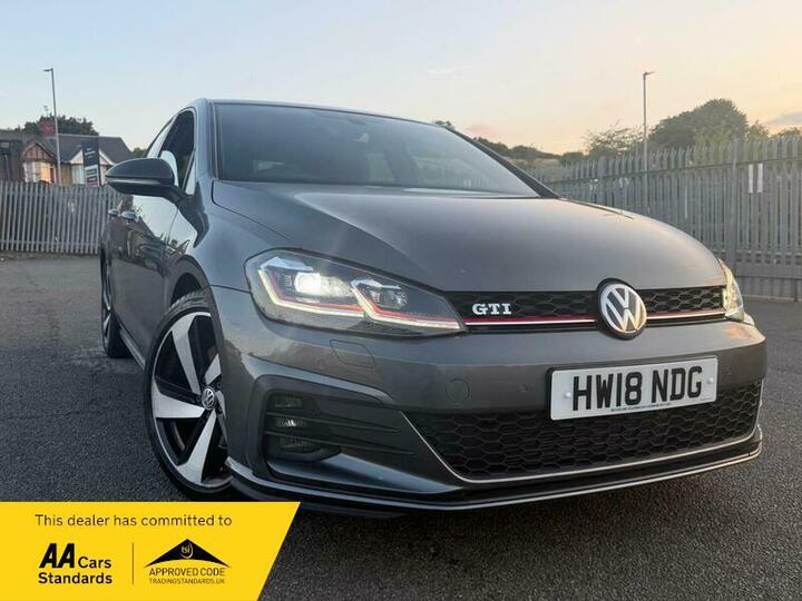 Volkswagen Golf 2.0 TSI GTI Euro 6 (s/s) 5dr
