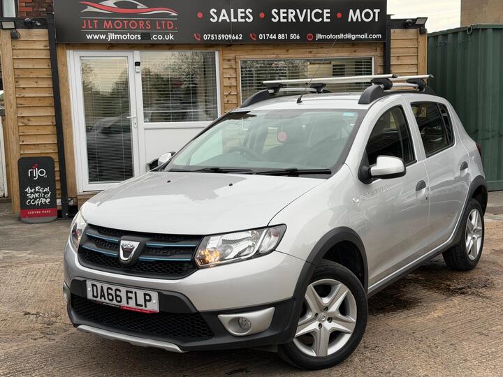 Dacia Sandero Stepway 1.5 DCi Laureate Euro 6 (s/s) 5dr