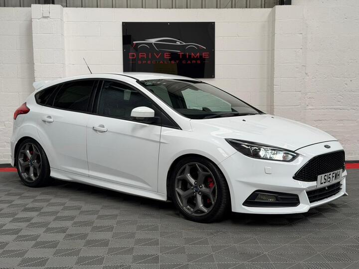 Ford Focus 2.0T EcoBoost ST-3 Euro 6 (s/s) 5dr