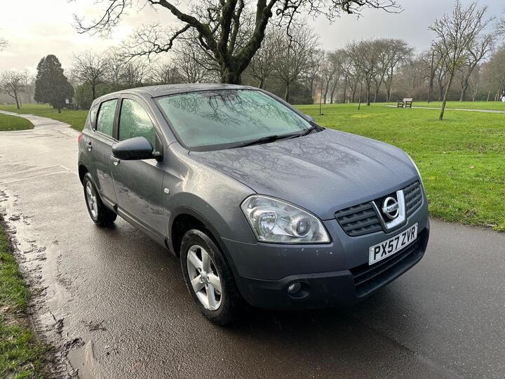 Nissan Qashqai 2.0 Acenta CVT 5dr