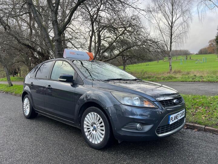 Ford Focus 1.8 Titanium 5dr