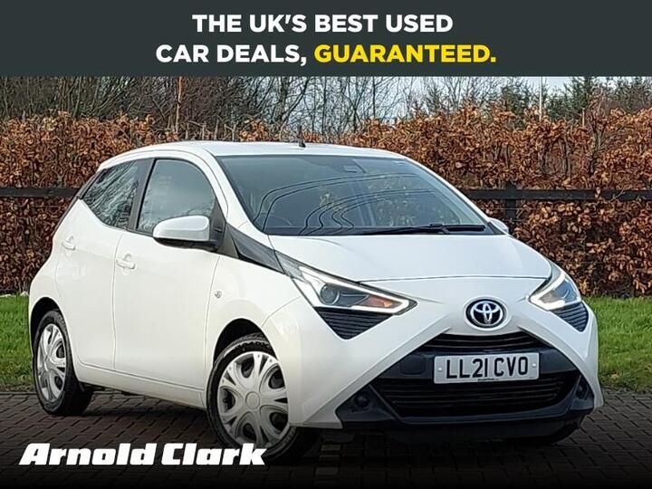 Toyota AYGO 1.0 VVT-i X-play X-shift Euro 6 5dr (Safety Sense)