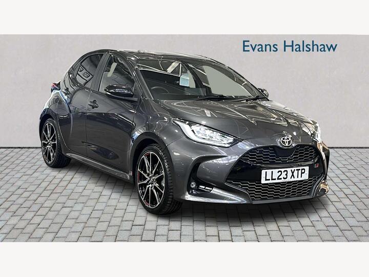 Toyota YARIS HATCHBACK 1.5 VVT-h GR SPORT E-CVT Euro 6 (s/s) 5dr