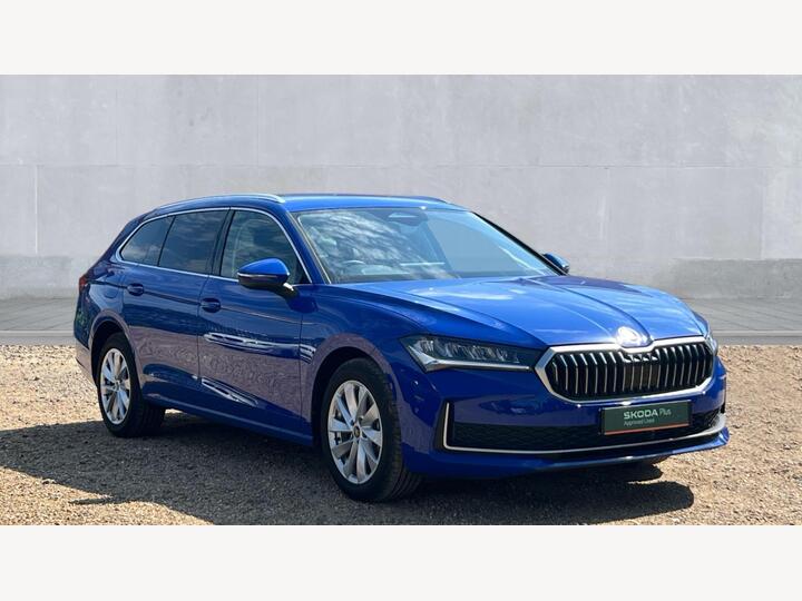 Skoda Superb 1.5 TSI IV 25.7kWh SE Technology DSG Euro 6 (s/s) 5dr Skoda Superb 1.5 TSI IV 25.7kWh SE Technology DSG Euro 6 (s/s) 5dr