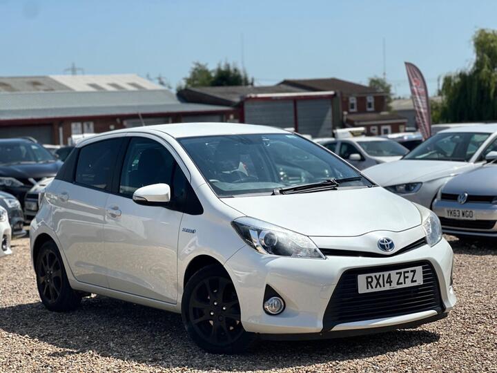 Toyota Yaris 1.5 VVT-h Trend CVT Euro 5 5dr