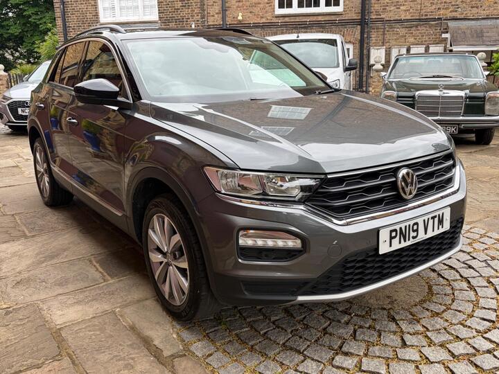 Volkswagen T-Roc 1.5 TSI EVO Design DSG Euro 6 (s/s) 5dr