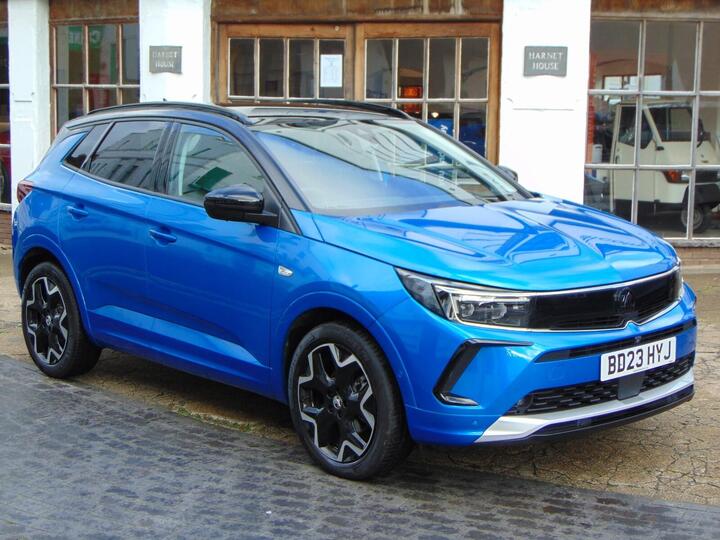 Vauxhall Grandland 1.2 Turbo Ultimate Auto Euro 6 (s/s) 5dr Vauxhall Grandland 1.2 Turbo Ultimate Auto Euro 6 (s/s) 5dr