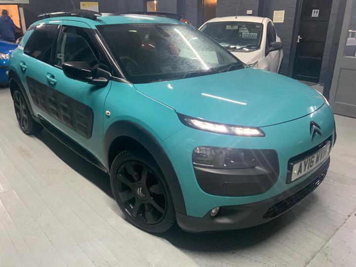 Citroen C4 Cactus 1.6 BlueHDi Flair Edition Euro 6 5dr Citroen C4 Cactus 1.6 BlueHDi Flair Edition Euro 6 5dr