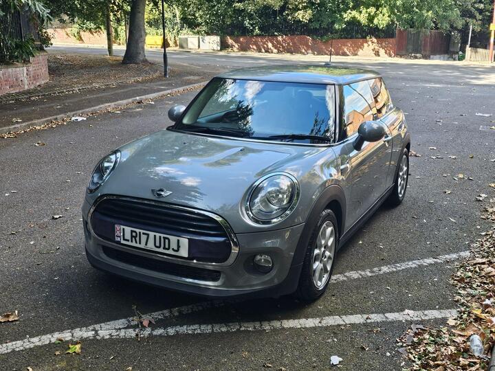 MINI Hatch 1.5 Cooper D Auto Euro 6 (s/s) 3dr