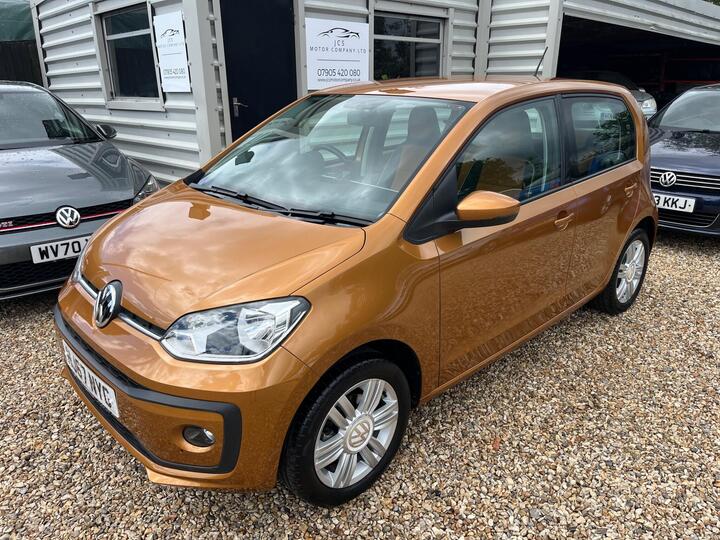 Volkswagen Up! 1.0 BlueMotion Tech High Up! ASG Euro 6 (s/s) 5dr Volkswagen Up! 1.0 BlueMotion Tech High Up! ASG Euro 6 (s/s) 5dr