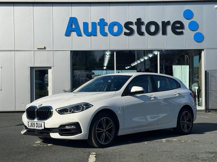 BMW 1 Series 1.5 118i Sport Euro 6 (s/s) 5dr