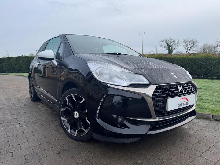 DS AUTOMOBILES DS 3 1.6 BlueHDi Elegance Euro 6 (s/s) 3dr