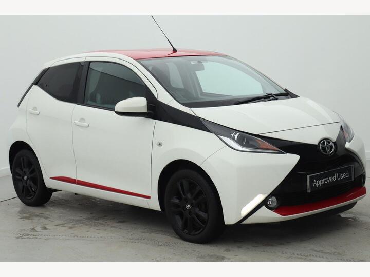 Toyota AYGO 1.0 VVT-i X-press Euro 6 5dr Toyota AYGO 1.0 VVT-i X-press Euro 6 5dr