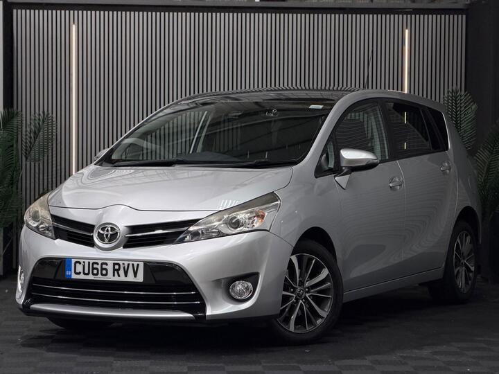 Toyota Verso 1.8 V-Matic Design Multidrive S Euro 6 5dr (7 Seat)